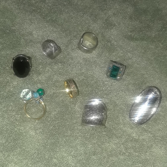 Various Rings (lot of 8) - Picture 1 of 6